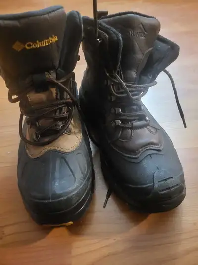 2  different single new winter boots, View more