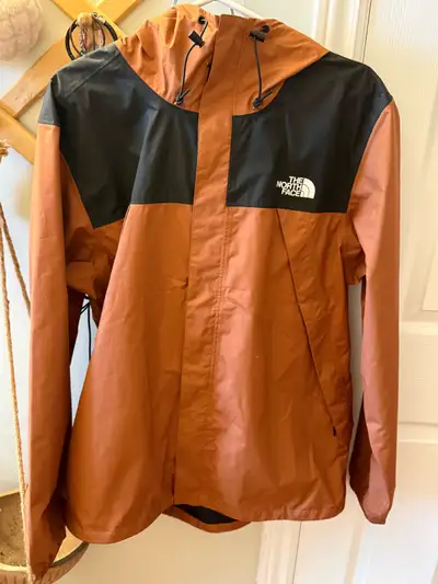North Face Antora Size L Jacket, View more