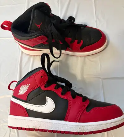 Like New Jordan Shoes Size 2. Bowmanvillle South, View more