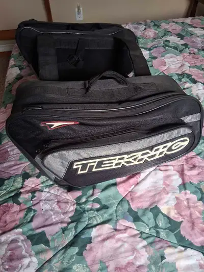 Great quality bags for over / under seat or over carrier.Each bag has main area and side pocket. Inc...