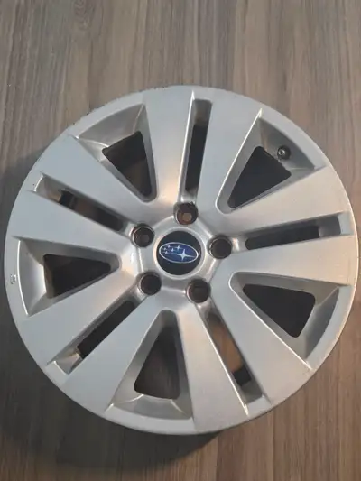 17 inch rims 2016 Subaru Outback aluminium rims. 5x114.3 mm (5 x 4.5'') bolt pattern; with wheel dia...