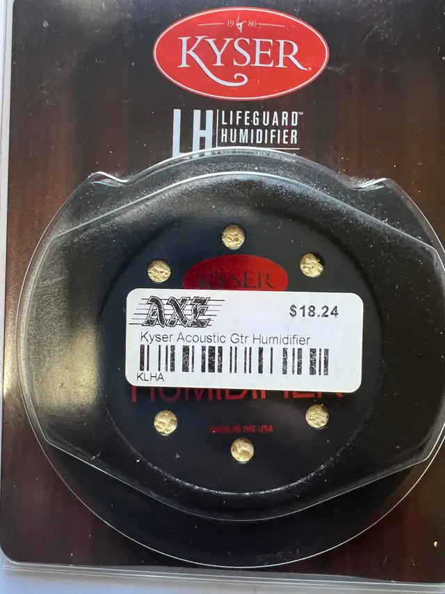 Kyser Acoustic Guitar Humidifier in Pro Audio & Recording Equipment in Calgary - Image 2