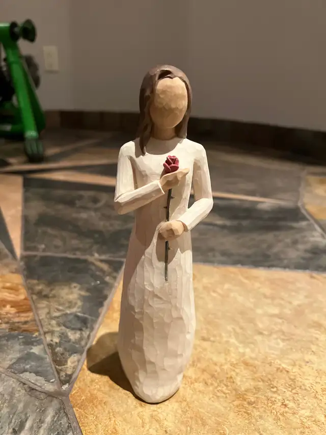 Wooden Figurine in Arts & Collectibles in Calgary - Image 2
