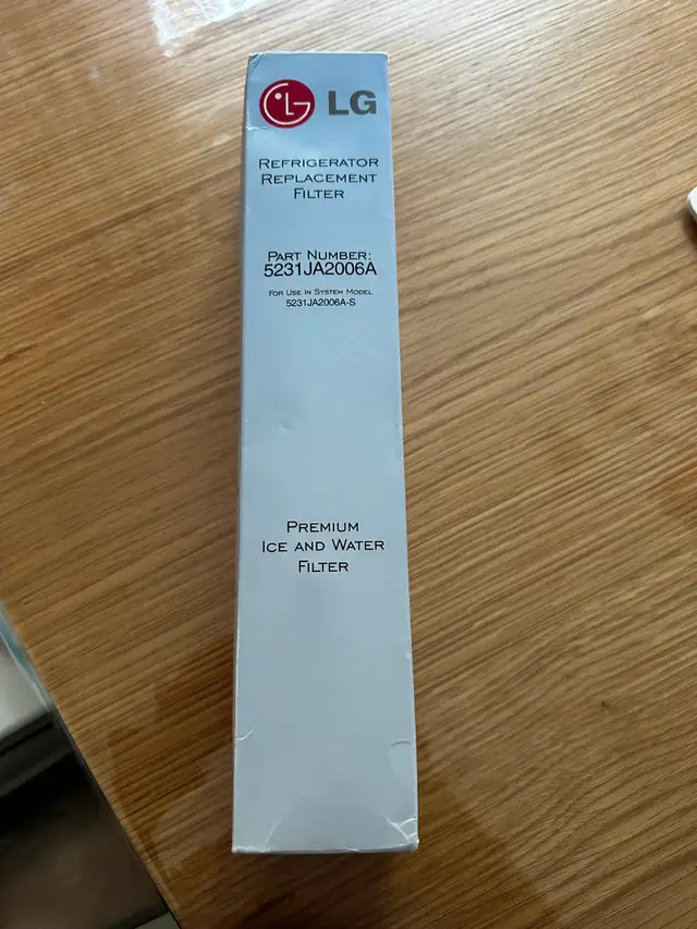 LG Refrigerator Replacement filter in Refrigerators in Oakville / Halton Region - Image 4