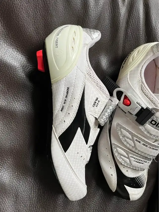 DIADORA Road bike shoes 39 women 8.5 men 6.5 in Clothing, Shoes & Accessories in Kingston - Image 4