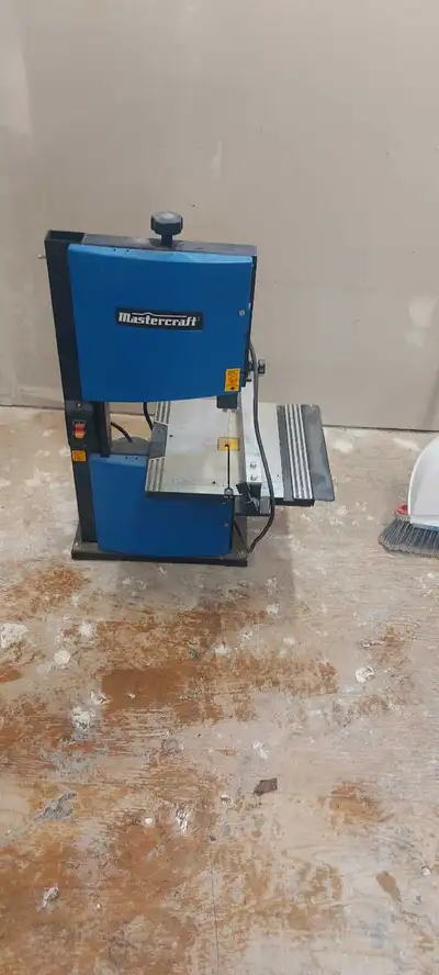 Mastercraft Bandsaw, View more