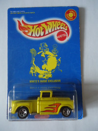 Hot Wheels  1998  White's Guide Exclusive '55 Chevy