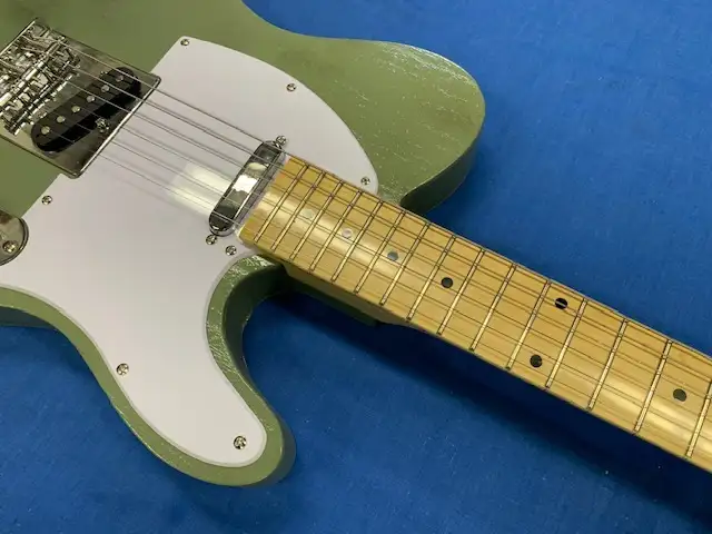 4   Fender Telecaster Style Partscaster Electric Guitar in Guitars in Ottawa - Image 7