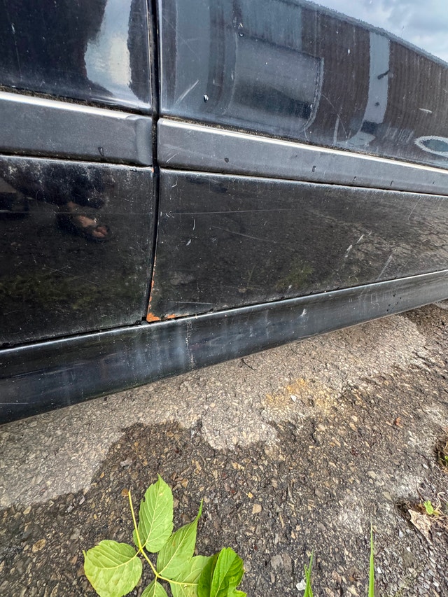 Bmw wagon e39 528i and 530d part out — photo 2