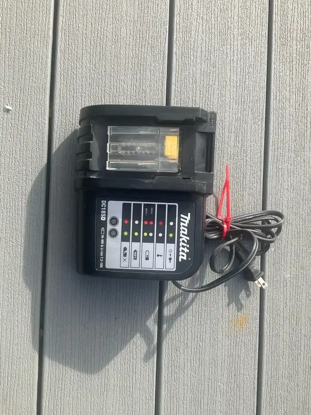 makita drills in Power Tools in Strathcona County - Image 7