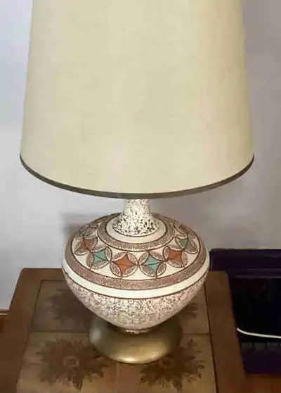 MCM Table Lamp with Original Shade – Retro Pattern, View more