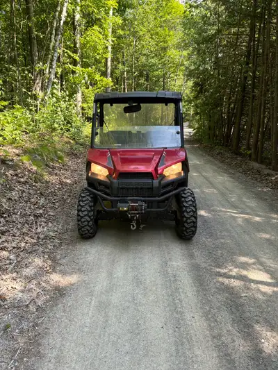 Has power steering, new front tires, new battery, oil changed in engine and diffs Windshield insert...