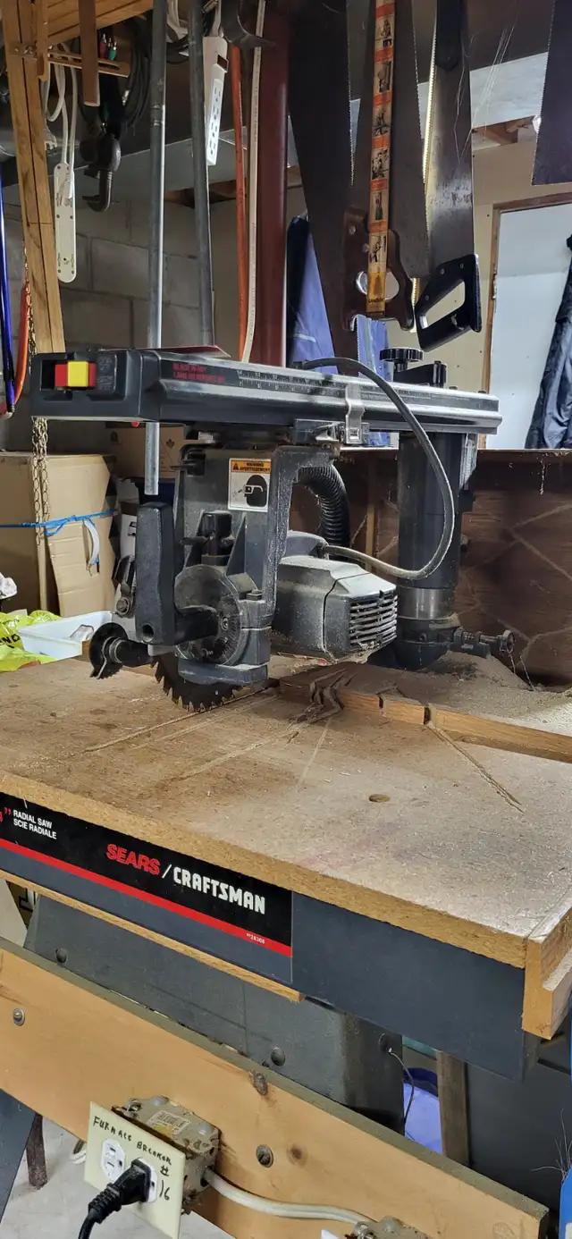 VINTAGE Craftsman Radio Arm Saw in Power Tools in Owen Sound - Image 4