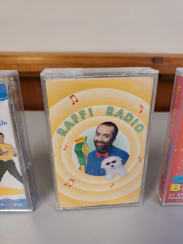 Kids Lot Of Vintage Cassette Tapes 4pc The Wiggles, Raffi, Barne in Other in St. Catharines - Image 3