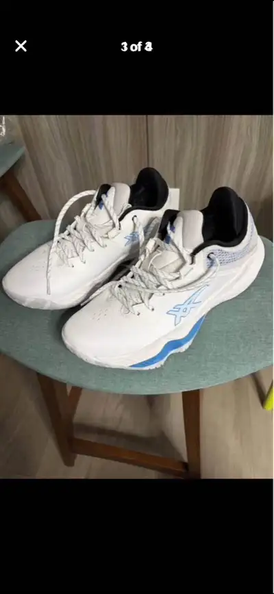 Asics Nova Surge Basketball Shoes, View more