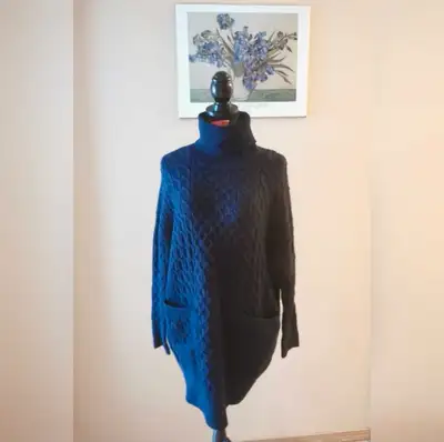 Zara Cable Knit Turtleneck Sweater Dress Dark Navy, about 30 inch long, Size S, in great pre-owned c...
