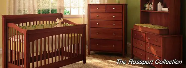 Baby crib, change table/Furniture Bedroom Set in Cribs in Peterborough - Image 4
