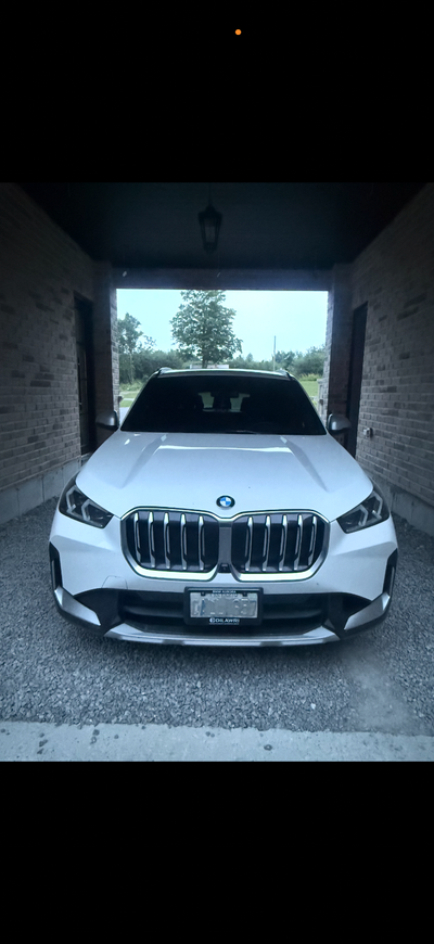 2023 BMW X1 xDrive28i Premium Package – Lease Takeover (Toronto) Looking for someone to take over th...