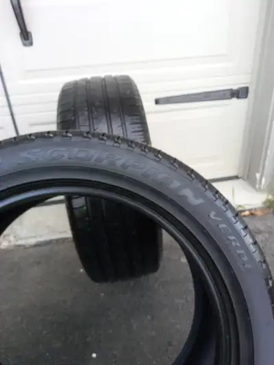 2 tires PIRELLI SCORPION 245/50/R20 all season. VERDE. $80 CASH FIRM for the 2 tires, one plug patch...
