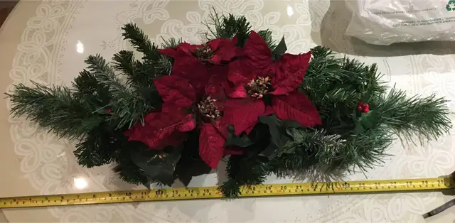 Christmas decor! in Holiday, Event & Seasonal in Calgary - Image 2