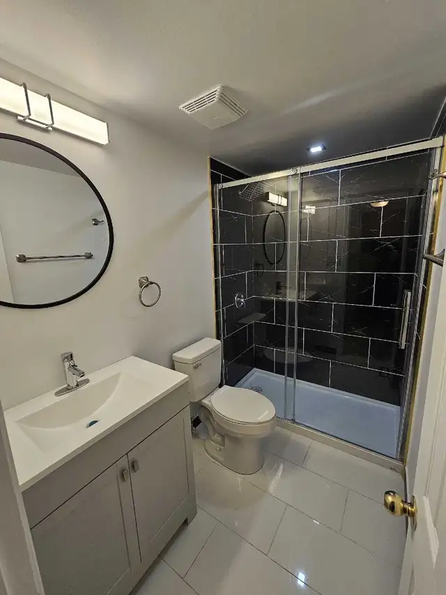 Bathroom Renovation & Basement Finishing  in Renovations, General Contracting & Handyman in Ottawa - Image 11