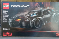 Lego Technic Batman Batmobile 42127