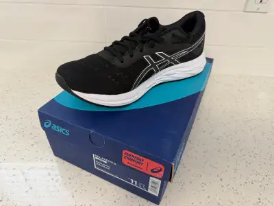 Men’s ASICS running shoes, View more
