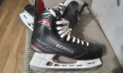 Bauer Vapor X400 Skates Sz 8 (like new), View more