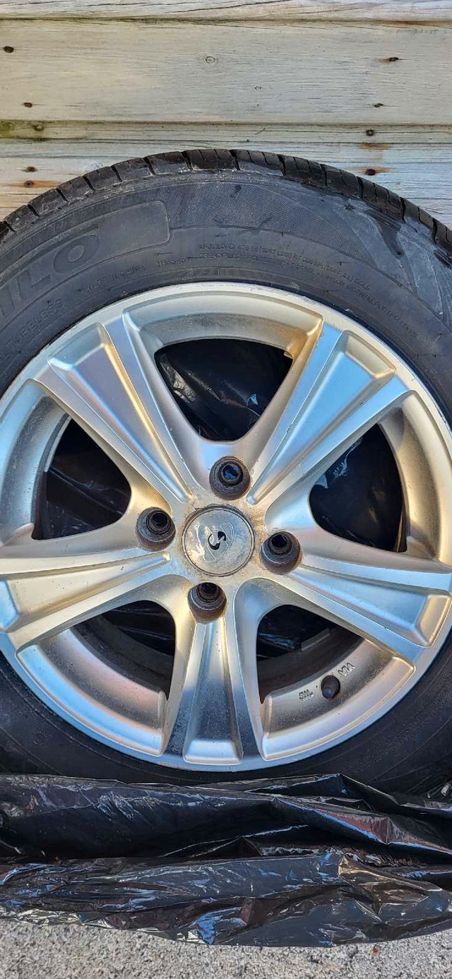 Tires and rims  in Tires & Rims in Hamilton