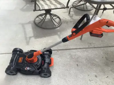 3-in1 “COVERTIBLE” String trimmer/ Edger/lawn mower. Black & Decker Cordless. Including “2”. ( TWO)...