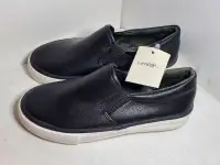 Boys laceless shoes size 12 black brand new/souliers garçon neuf