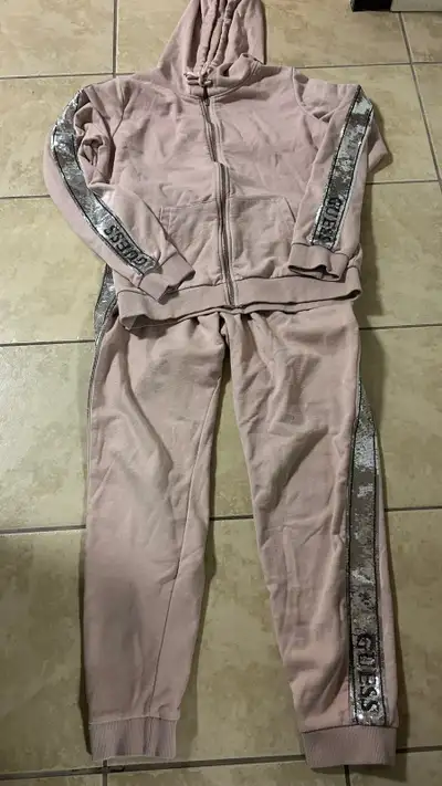 Womenswear Guess 2Pcs , View more