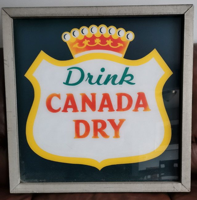Canada Dry sign in Arts & Collectibles in Barrie