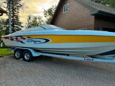Baja Boss 272 Année 2001 Longueur 27’2’’ Moteur mercruiser 502 MPI 500 hr approx Pied bravo 1 Toile...