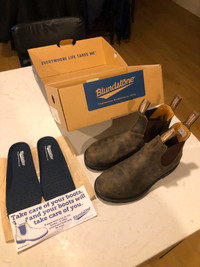 Blundstone Boots - BRAND NEW