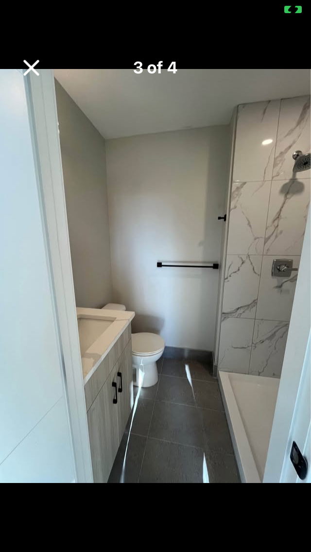 Vacation rental rooms short term stays Southside Edmonton in Alberta in Canada - Image 8
