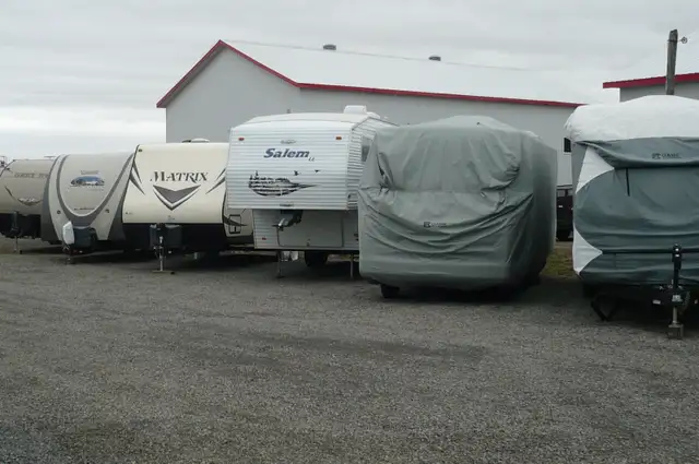 OUTDOOR TRAILER STORAGE561999909707458561