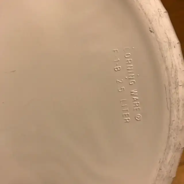 Corningware Callaway Green Ivy Casserole Dish in Kitchen & Dining Wares in Mississauga / Peel Region - Image 6