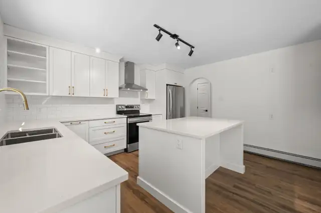 Professional Home Renovations in HRM580120436519086086