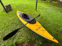 Pelican Escape 100Se kayak with paddle and spray skirt
