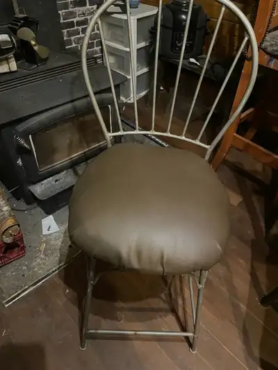 Swivelling bar chair, View more