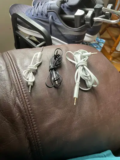 3.5mm Stereo Auxiliary Aux Cords $10 for all , View more