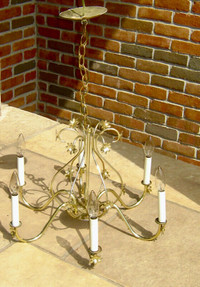 Lovely Decorative 6 Armed Chandelier Fixture