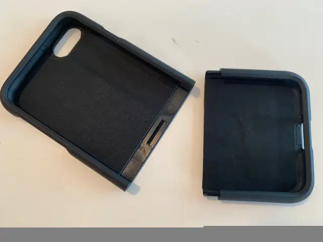 Platinum iPhone 6, 7, and SE case and holster (BRAND NEW) in Cell Phone Accessories in Oakville / Halton Region - Image 8