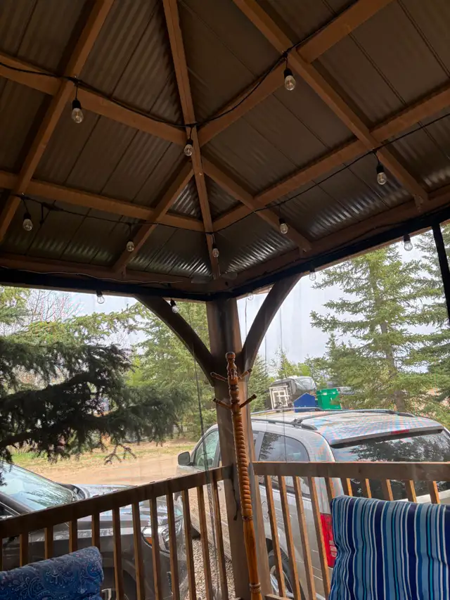 Rare front living room: 2019 Jayco North Point in Travel Trailers & Campers in Red Deer - Image 11