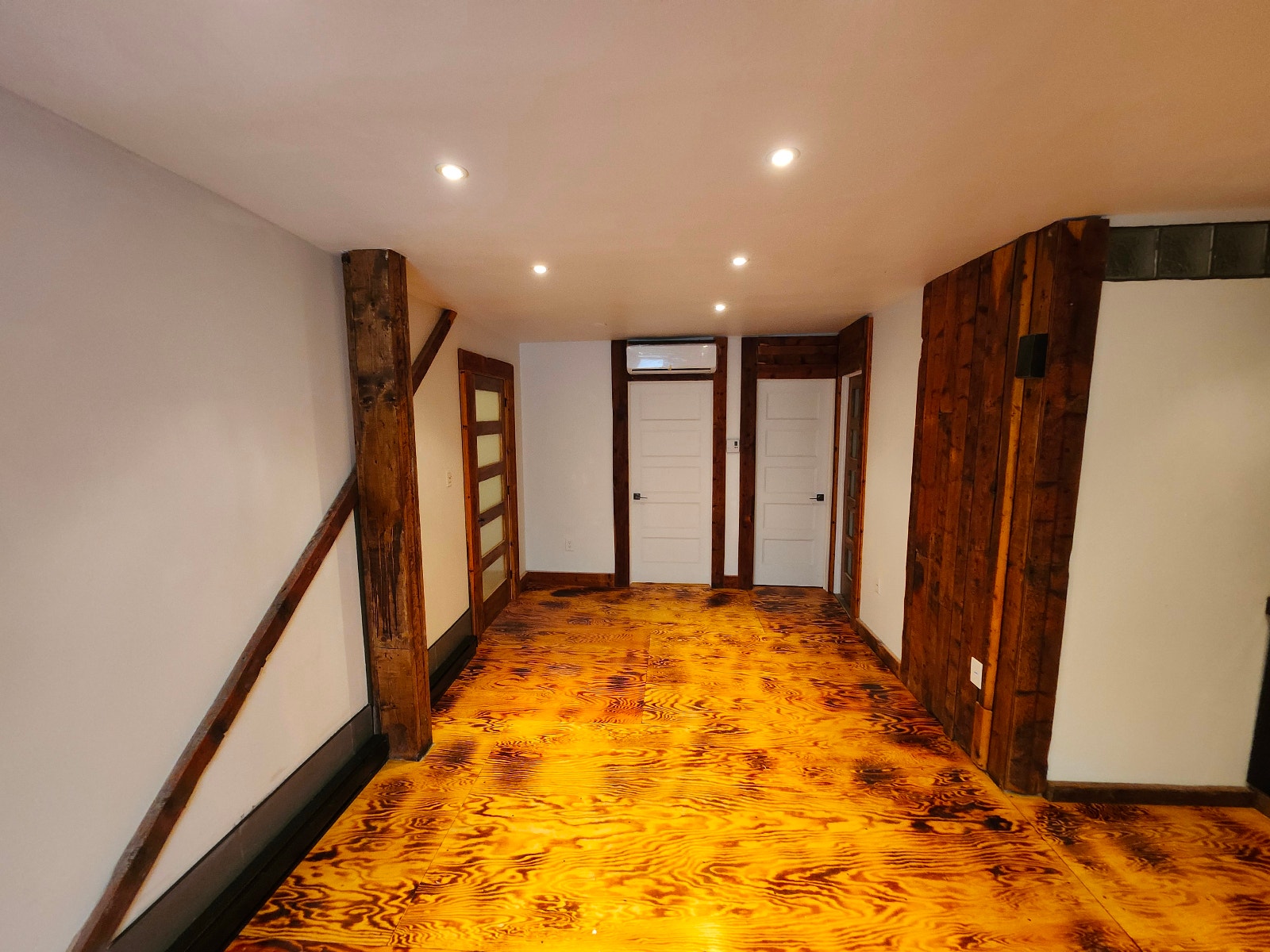 3 chambres | 2 salles de bain | 1 100 pi² | Métro Papineau à 1 m — photo 3