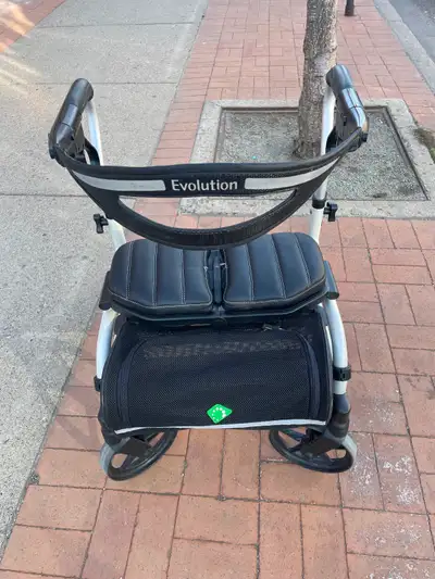 Evolution Trillium Walker / Rollator, View more