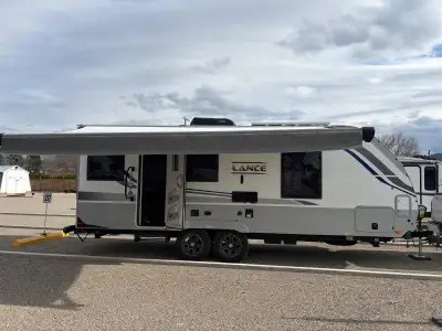 2020 Lance 2075 – 4‑Season We’re selling our 2020 Lance 2075, a clean, solid 4‑season travel trailer...