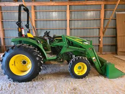 Can be viewed at Enns Brothers John Deere, Oak Bluff. Open to reasonable offers. 2021 John Deere 405...