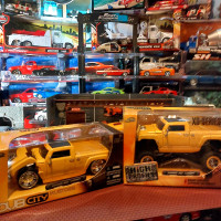 Diecast Cars &Trucks 1:24 th
Hummer 